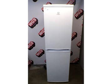 Indesit koel-vriescombinatie - 2ehands - 4 lades vriezer - B, Witgoed en Apparatuur, Koelkasten en IJskasten, Verzenden, Zo goed als nieuw