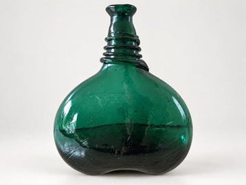 Fles - 18e eeuwse zadelfles - Glas - handgeblazen