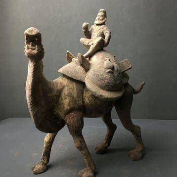 Oud Chinees, Tang-dynastie Keramiek mythologische