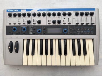 Novation - K-Station - - Muziekinstrumenten - Verenigd, Nieuw
