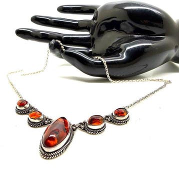Vintage collier van sterlingzilver met natuurlijk Baltisch