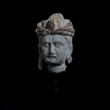 Gandhara Schist Hoofd van Bodhisattva - 2e–3e eeuw na