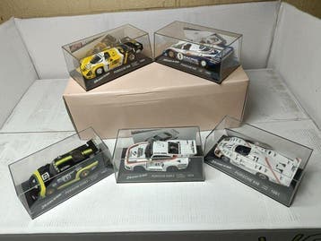 Altaya 1:43 - Model sportwagen (5) - Porsche 956; Porsche, Nieuw