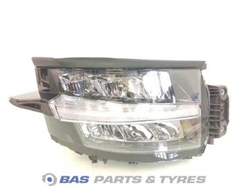 Koplamp T-Serie Evolution Rechts LHD 7423645385, Ophalen, Gebruikt, Renault, Verlichting