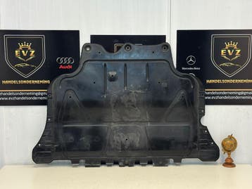 VW GoLf VII beschermplaat bodem bj.2016 art.5Q0825236, Gebruikt, Volkswagen