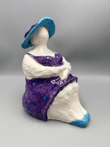 Dikke dame - sculptuur, Dikke dame - 23 cm - Aardewerk
