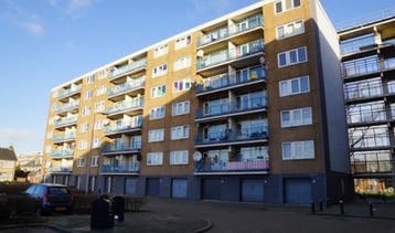 Te Huur 4 Kamer Appartement Venusstraat In Alphen aan den Ri, Direct bij eigenaar, Alphen aan den Rijn, Appartement, Zuid-Holland