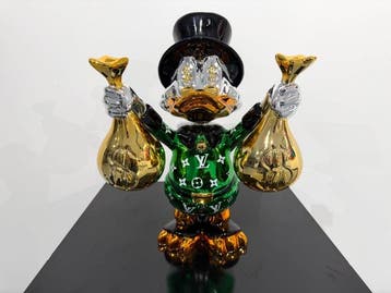 Van Apple - Scrooge McDuck