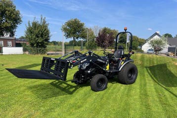 Solis H26 HST Tractor met HD Voorlader | Compact | Nieuw, Zakelijke goederen, Ophalen of Verzenden, Nieuw, Tot 80 Pk, Overige merken