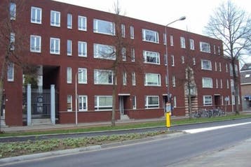 Te Huur 2 Kamer Appartement Graafseweg In Den bosch, Den Bosch, Noord-Brabant, Direct bij eigenaar, Appartement