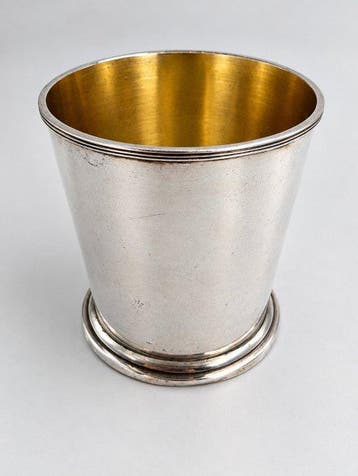 Kom op een voet - julep cup - .800 zilver - Beker van zilver, Antiek en Kunst