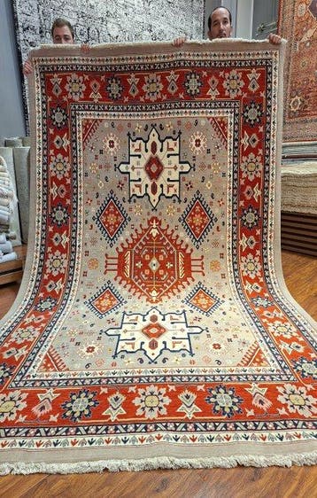 Ziegler Kazak, Handgemaakt - Nieuw - Vloerkleed - 294 cm -, Huis en Inrichting, Stoffering | Tapijten en Kleden, Nieuw