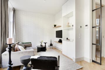 Appartement Pieter Cornelisz. Hooftstraat in Amsterdam, Noord-Holland, Appartement, Amsterdam