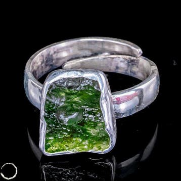 Adembenemende Moldaviet-ring van 925 zilver – Een stuk