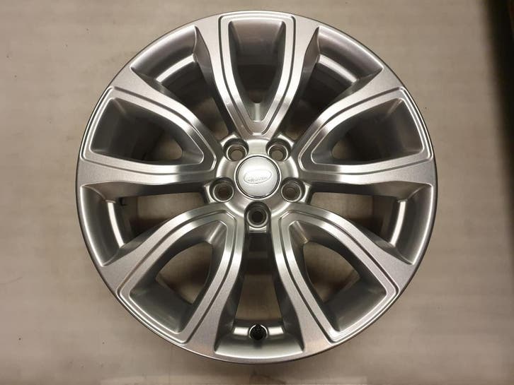 Originele Evoque Discovery Sport Licht metalen velgen 18inch, Auto-onderdelen, Banden en Velgen, Velg(en), Nieuw, 18 inch, Ophalen of Verzenden
