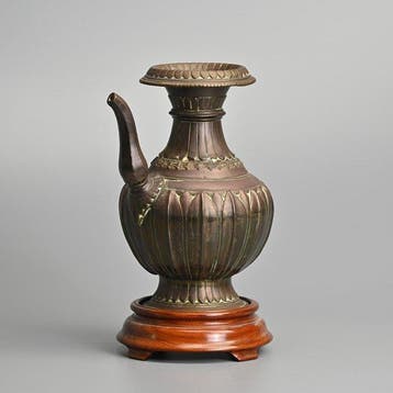 Newari waterkruik - Messing - Nepal - 19e eeuw