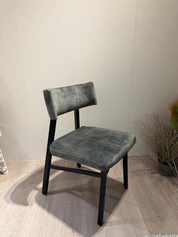 Eetkamerstoelen, Ophalen