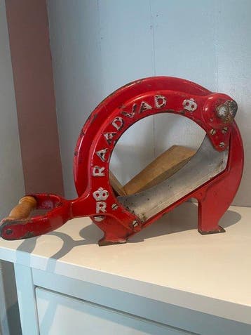 Raadvad - Ove Larsen - Broodsnijmachine - 294 - Gietijzer