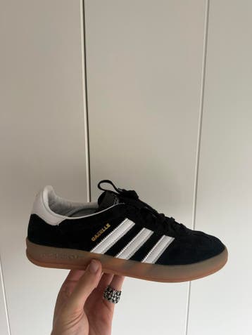 Adidas Gazelle Indoor – Zwart/Wit – Maat 43, Zwart, Verzenden, Adidas, Sneakers of Gympen