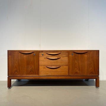 Jens Risom - Dressoir - Walnoot