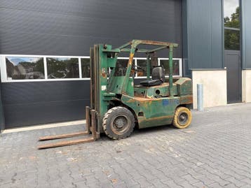 Veiling: Heftruck TCM FD30Z5 Diesel 2500kg 4.0m, Zakelijke goederen, Machines en Bouw | Heftrucks en Intern transport, Ophalen