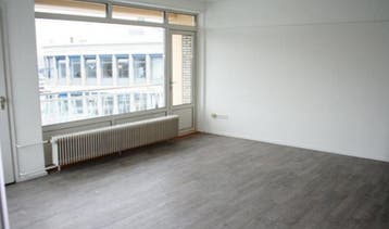 Te Huur 4 Kamer Appartement Koninginnesingel In Venlo, Huizen en Kamers, Utrecht-stad, Direct bij eigenaar, Appartement, Venlo