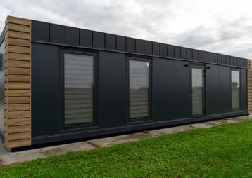 OK-Unit 11.20 m x 3.20 m Office | Tuinhuis | woonunit