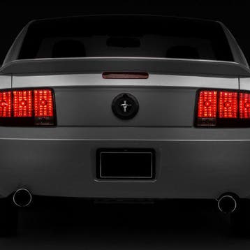 Raxiom 05-09 Ford Mustang Tail Lights- Black Housing (Smoked, Ophalen of Verzenden, Nieuw