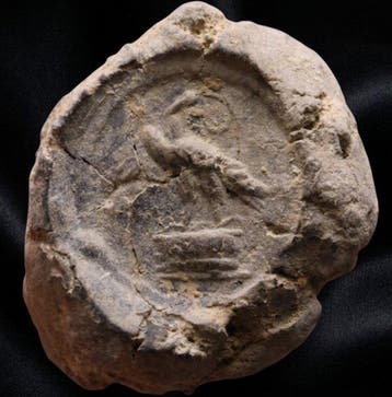 Oud-Romeins Aardewerk Tessera waarop een adelaar is