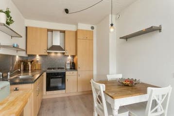 Te Huur 3 Kamer Appartement Kobelaan In Rotterdam, Rotterdam, Direct bij eigenaar, Appartement, Rotterdam
