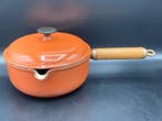 Le Creuset - Enzo Mari - Ovenschaal - de mama nr. 20 - bron,