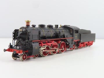 Märklin H0 - 3318 - Stoomlocomotief met tender (1) - BR 18.4, Nieuw