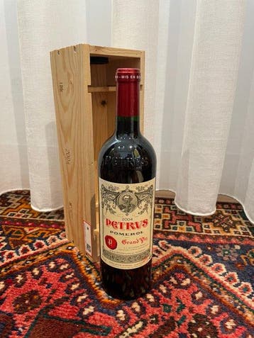 2004 Petrus - Pomerol - 1 Fles (0,75 liter), Nieuw