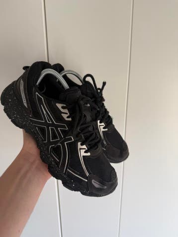 Asics Gel-Venture 6 – Zwart/Zilver – Maat 38, Verzenden, Zwart, Sneakers of Gympen, Gedragen