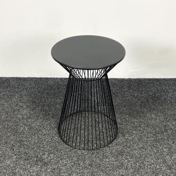 Bijzettafel - Zwart Metaal | Ø 33 cm, Huis en Inrichting, Ophalen of Verzenden, Gebruikt