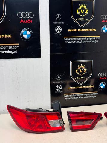 Renault Clio bj.2014 achterlicht set rechts en links, Gebruikt, Renault