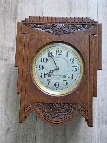 Wandklok - St Amand Montrond - Art Deco Hout, Brons,