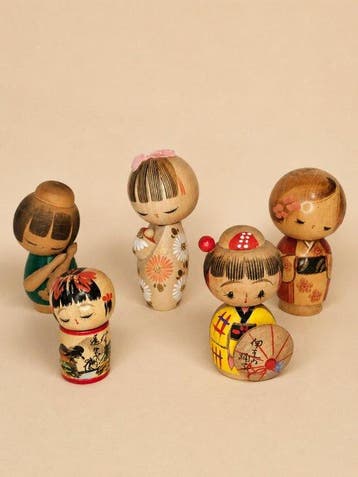 Vijf Vintage Ssaku Kokeshi - Hout - Japan - Shwa periode