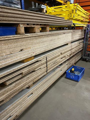 GRATIS Restpartij gebruikte vloerplaten 5250x1020x38 mm