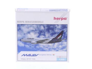 Schaal 1:500 Herpa 505505 Malev Hungarian Airlines Boeing..., Ophalen of Verzenden, Zo goed als nieuw