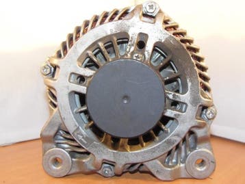 Dynamo 210A Renault gebruikt, Verzenden, Nieuw
