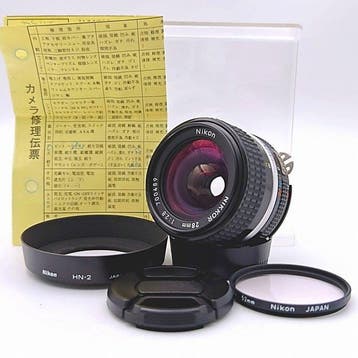Nikon NIKKOR 28mm 1:2.8 Ai-s with HN-2 Lens Hood; Overhauled, Nieuw