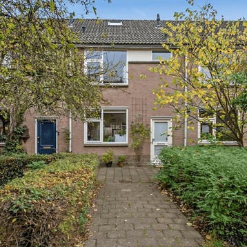 Huis in Delft gevonden voor €2300,- pm, Huizen en Kamers, Huizen te huur, Overige soorten, Direct bij eigenaar, Delft, Zuid-Holland