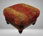 Grote elegante poef 70 cm - Voetenbank - Hout Textiel Studs
