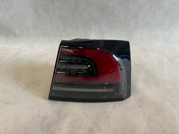Tesla Model S Plaid / Platinum achterlicht rechts LED Europa, Verzenden, Gebruikt