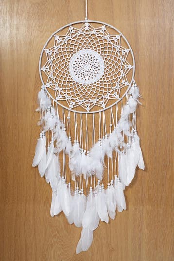 Dromenvanger Groot Mandala Wit Dreamcatcher Veren Macramé Bo, Ophalen of Verzenden, Nieuw, Feestartikel, Carnaval