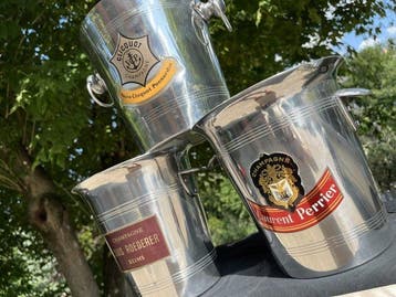 Veuve Clicquot, Louis Roederer, Laurent-Perrier - Champagne