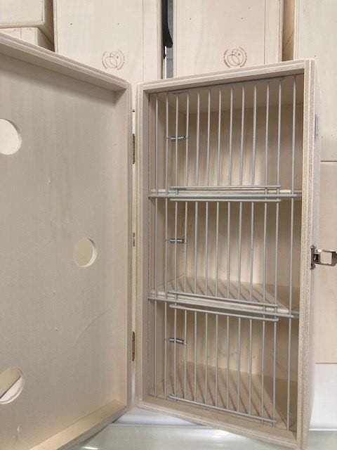 Transportkooi met deksel 3 vakken smal, Dieren en Toebehoren, Vogels | Hokken en Kooien, Nieuw, Ophalen of Verzenden