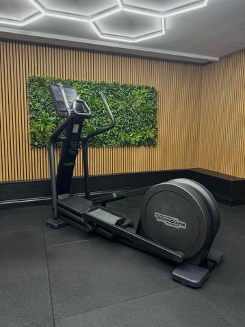Technogym Artis Synchro Adjust Ramp LIVE, Gebruikt