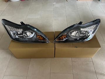nieuwe koplamp Ford Focus nodig ?, Auto-onderdelen, Verlichting, Ophalen of Verzenden, Nieuw, Ford